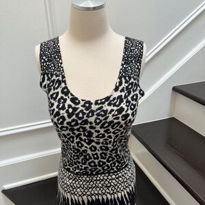 Neiman Marcus 100% Cashmere Leopard Print Tank, Black and Cream Color, size S